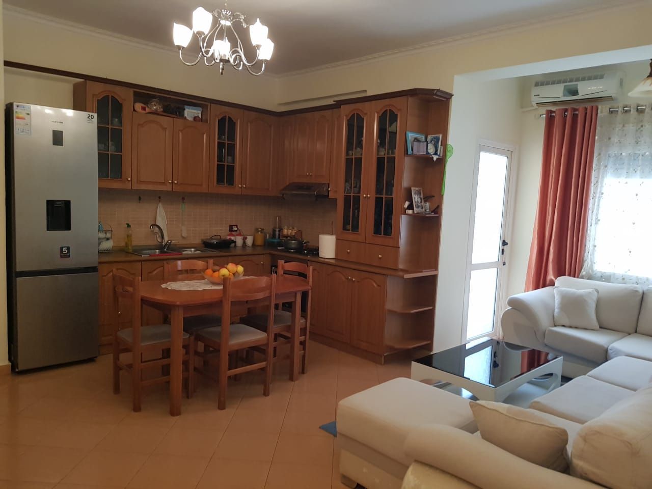 2-Zimmer-Wohnung in Vlore, Albanien zu verkaufen